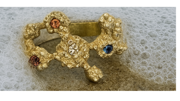 Why Handmade Jewelry is the Perfect Gift