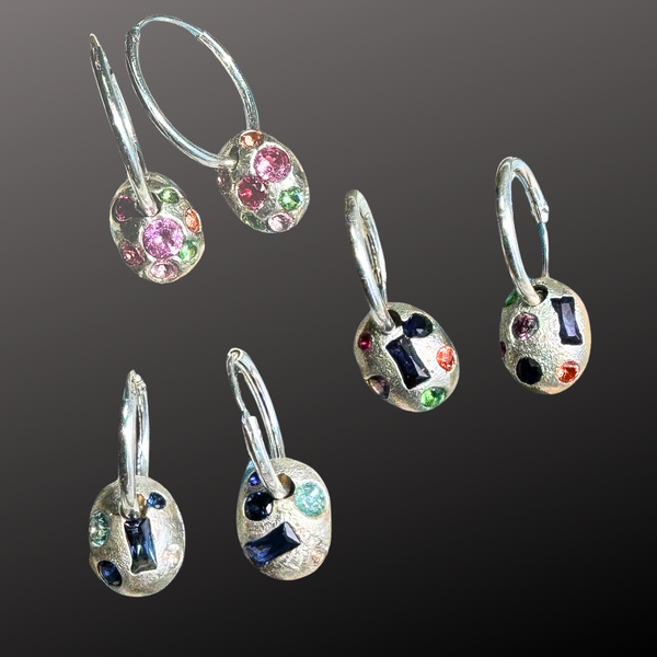 Oval Swingers (large) - Silver and lab grown sapphires earrings