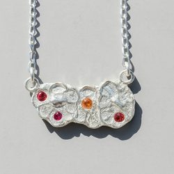 Posy - Silver and natural sapphires pendant necklace