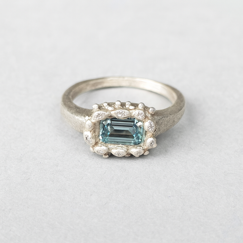 Alternative - Silver & Moissanite Solitaire Ring