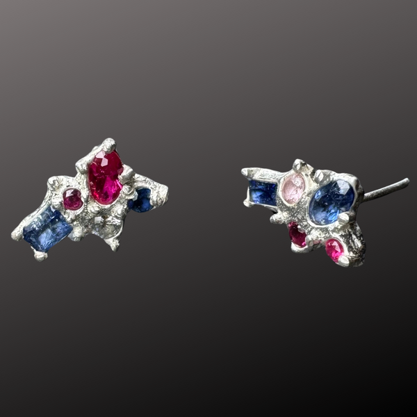 Imperfectus (long studs) - Silver and lab grown sapphires stud earrings