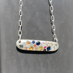 Ellipsoidal - Silver and sapphires bar pendant necklace