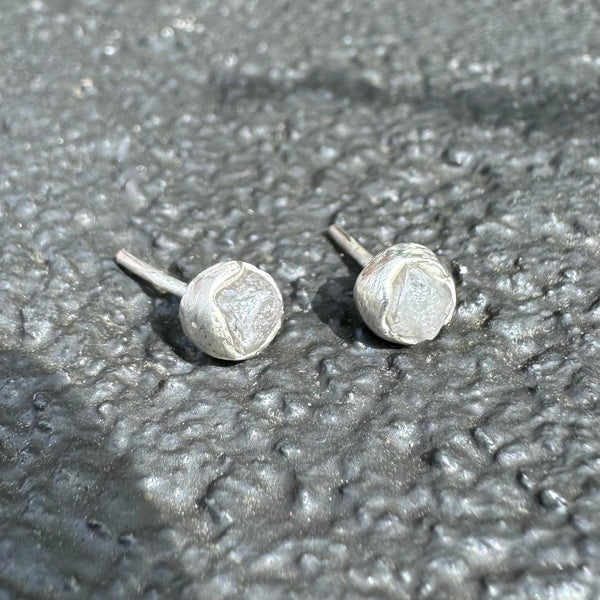 Raw Beauty - Silver & diamond stud earrings